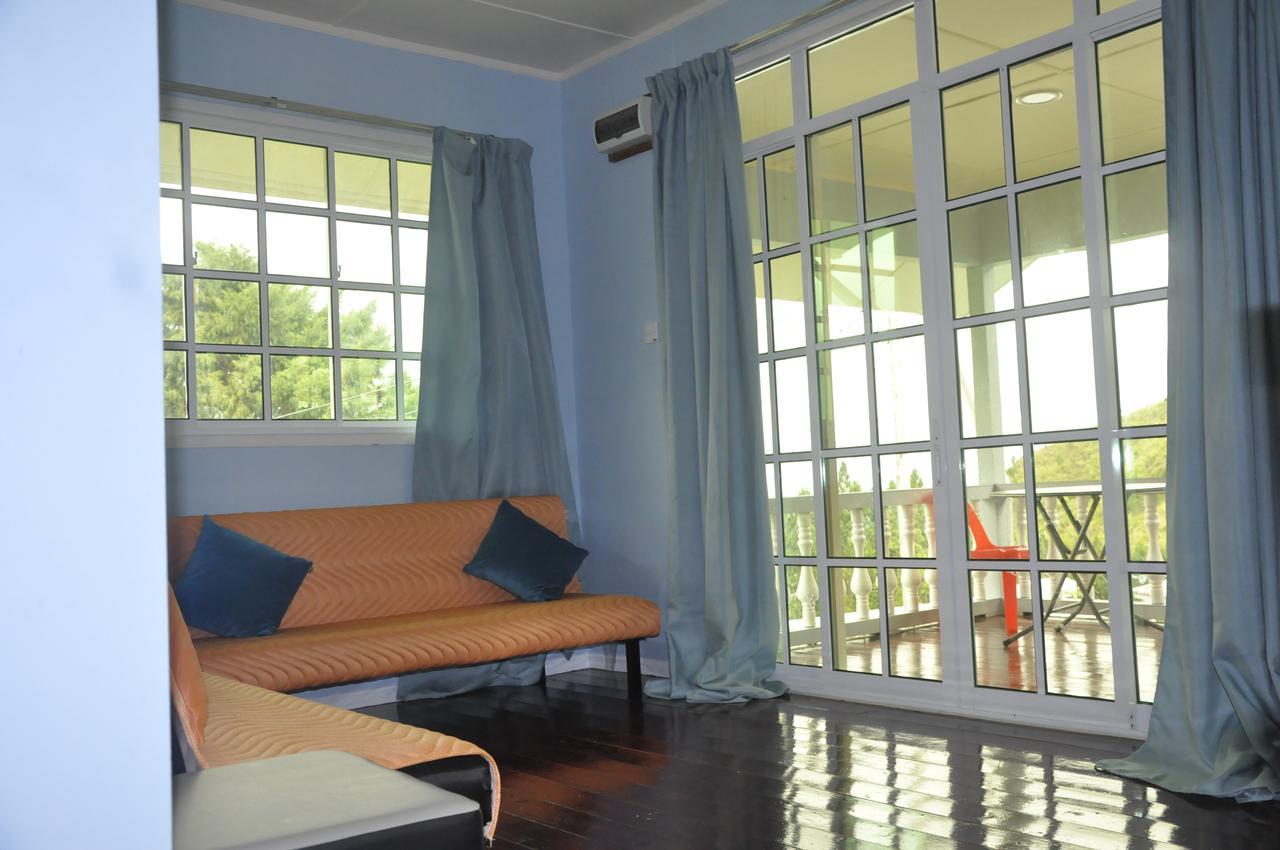 Azrien Homestay Kampong Kundassan 외부 사진